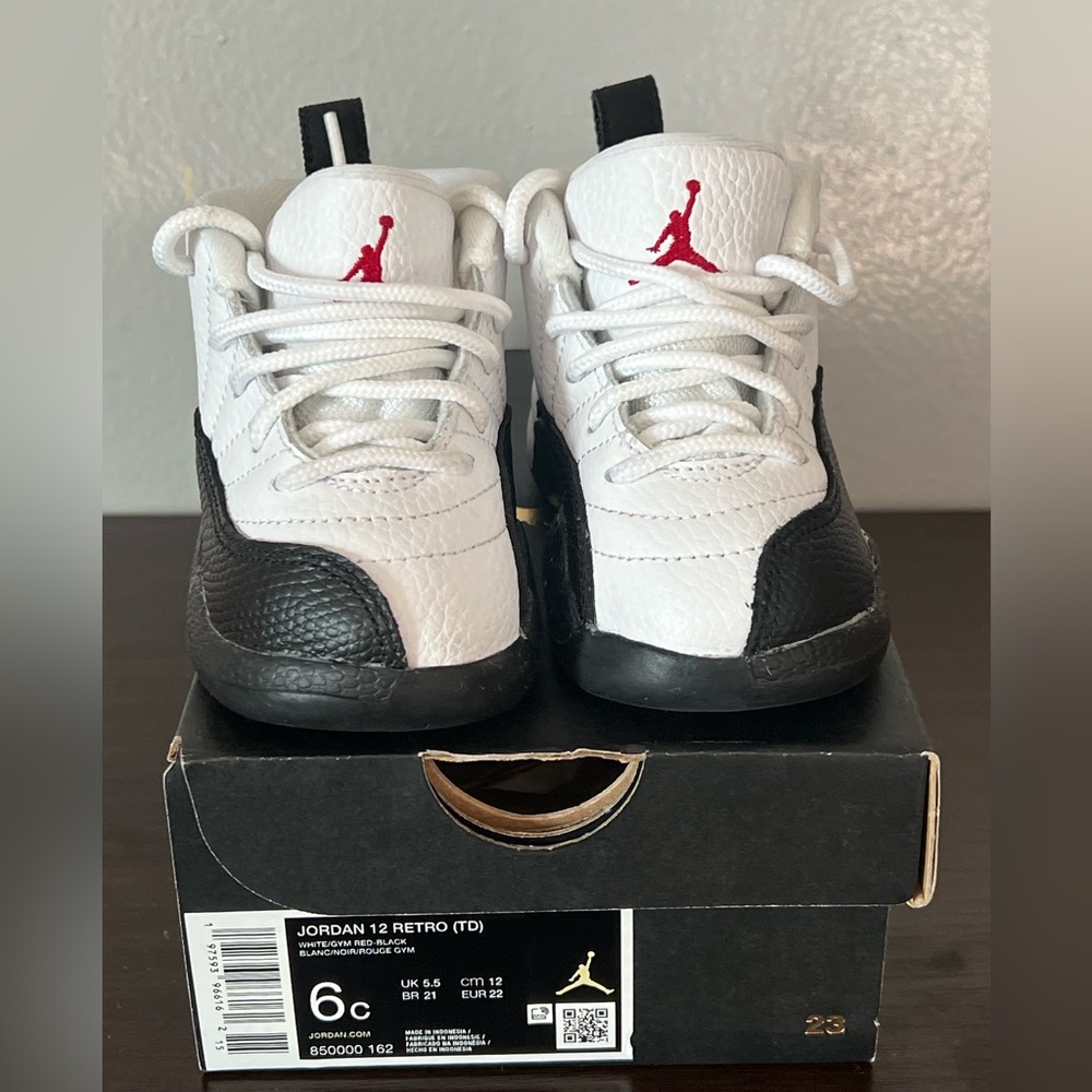 Toddler Jordan Retro 12’s, Black & White. Size 6C